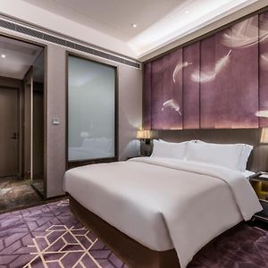 Chambre Standarde Lit Queen-Size